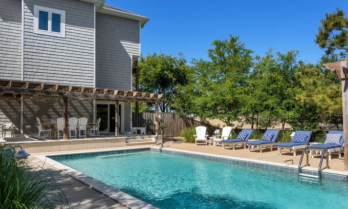 Sea Acres House | Duck Side of the Moon: Oceanside, Saltwater Pool