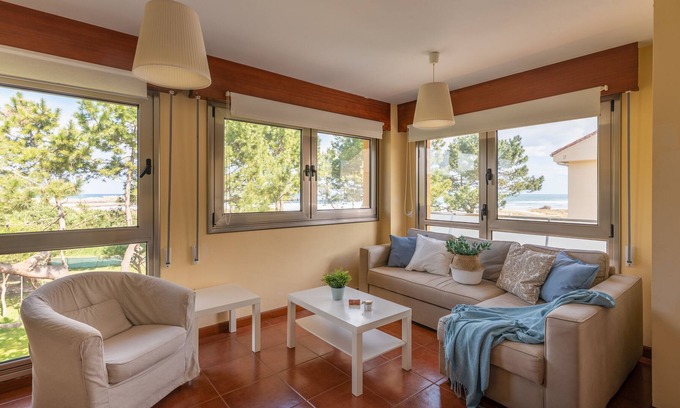 San Vicente de la Barquera Apartment | DUPLEX 34-3ºF, WITH VIEWS TO THE BEACH