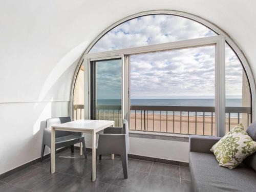 Marseillan Plage Apartment | Duplex 3 pièces à Marseillan, 2 chambres, 6 pers, proche plage - FR-1-326-739