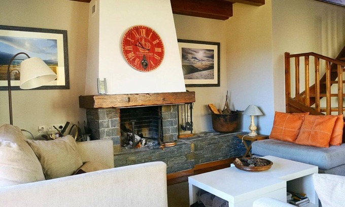 Das Apartment | Duplex 3 rooms Pool, Fireplace, Views, Dryer & Wi-Fi