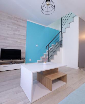 Le Puy-en-Velay Apartment | Duplex cosy centre historique 2 ch 3 lits linge serviettes inclus 5 pers tout à pied