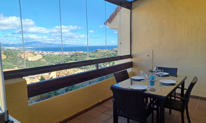 Castillo de Sabinillas Apartment | Duquesa Village 2403 Costa del Sol