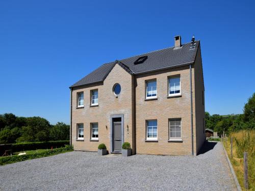 Ozo Villa | Durbuy Luxe Villa with Pool