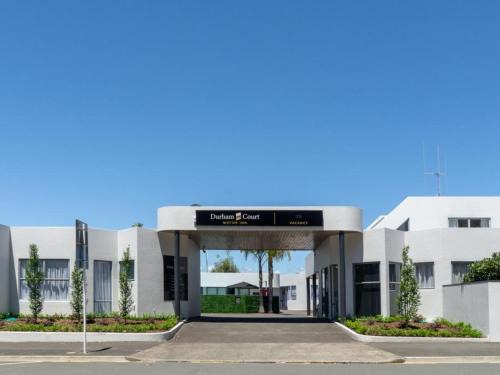 Tauranga Hotel | Durham Court Motor Inn