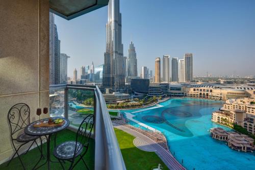Downtown Dubai Apartment | Durrani Homes - Luxe Living with Burj Khalifa and Fountain View - third room without partition