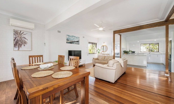 South West Rocks House | Dustie's, 5 Pacific Street, South West Rocks