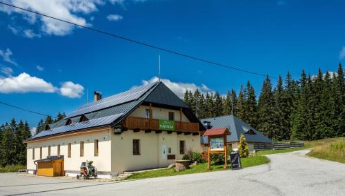 Filipova Hut House | EA Horský Hotel Hájenka