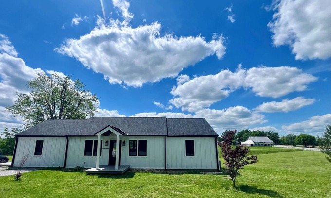 Anna Other | Eagles Crossing is a Newly Renovated 3-Bed Farmhouse with a Large Deck & Hot Tub