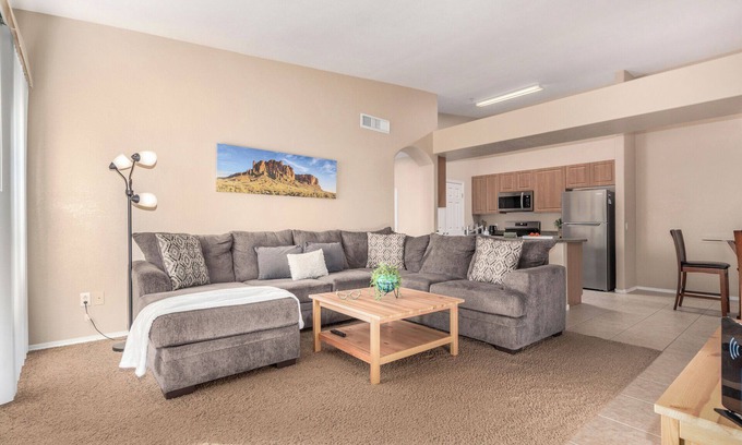 East Mesa Condo | East Mesa 2 Bedroom Condo in Gated Community with Pool, Hot Tub, and Balcony