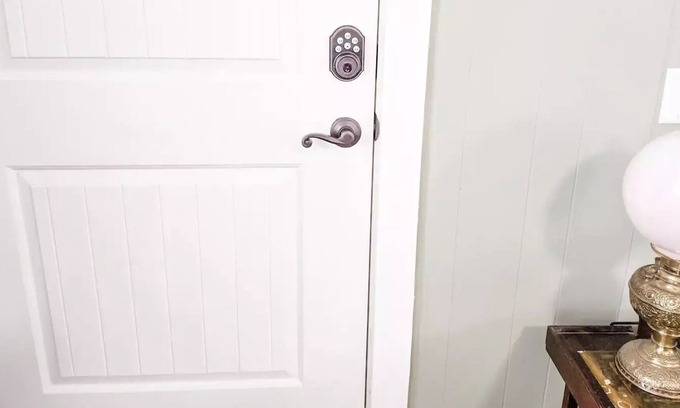 Tallahassee Apartment | Eastside quiet apartment, totally furnished with utilities.