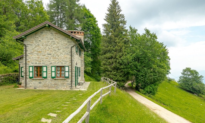 Bellagio Cottage | Easy Welcome Il Salice - Alpe del Ville San Primo