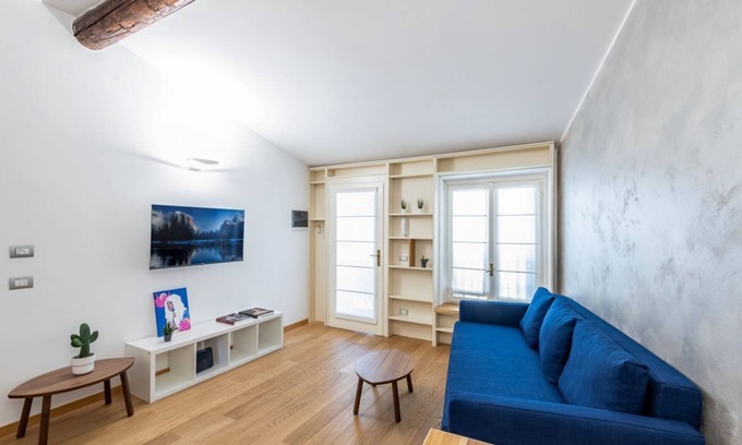 Porta Genova Apartment | Easylife - Romantic flat in Darsena (Navigli)