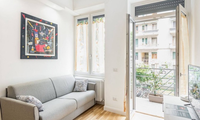 Ponte Seveso Apartment | Easylife - Style n Comfort few steps from Centrale