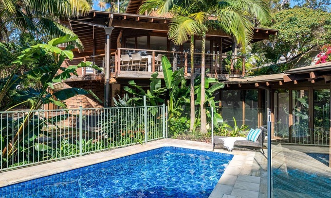 Palm Beach House | Ebor Sanctuary by Palm Beach Holiday Rentals