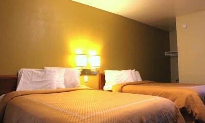 West Sacramento Hotel | Echo Lodge