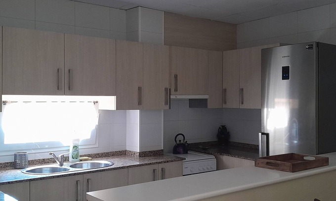 Tortosa Apartment | Eco-logement au Solaire Dans la Nature