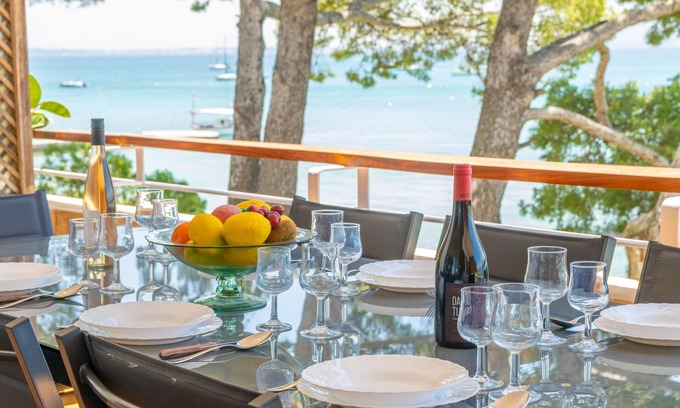 Puerto de Pollensa House | ED. BELLVEURE 2º B (DUPLEX) - Fantastic apartment on the seafront. Free WiFi.