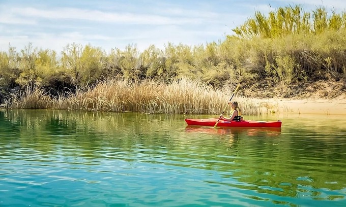 Laughlin Hotel | Edgewater Casino Resort, 4 x River View Queen Room, Free Onsite Parking!