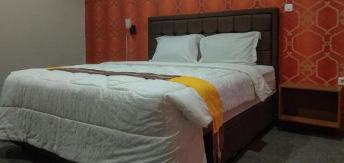 Belu Hotel | Edhotel Kusuma Atambua Mitra RedDoorz