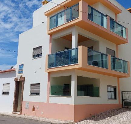 Ferragudo Apartment | Edifício Tomás