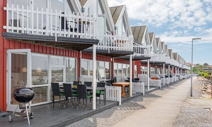 Hasle House | "Eija" - 5m from the sea by Interhome
