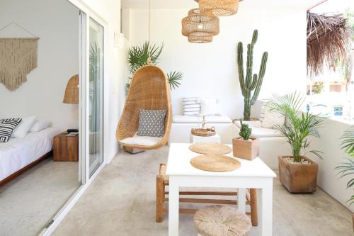 Sayulita Apartment | El 55 Sayulita Stylish couple getaway rooftop pool