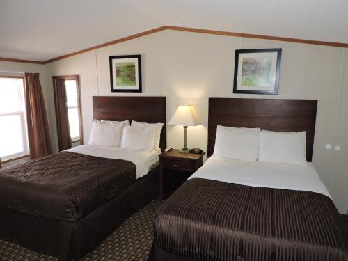 Crystal City Hotel | El Dorado Suites