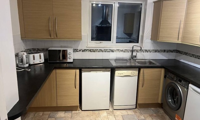 North End Apartment | El Met Global Apartment