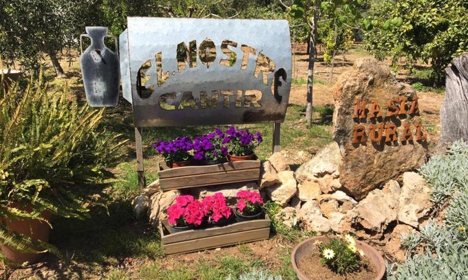 Costa Dorada Ski Chalet | El Nostre Càntir