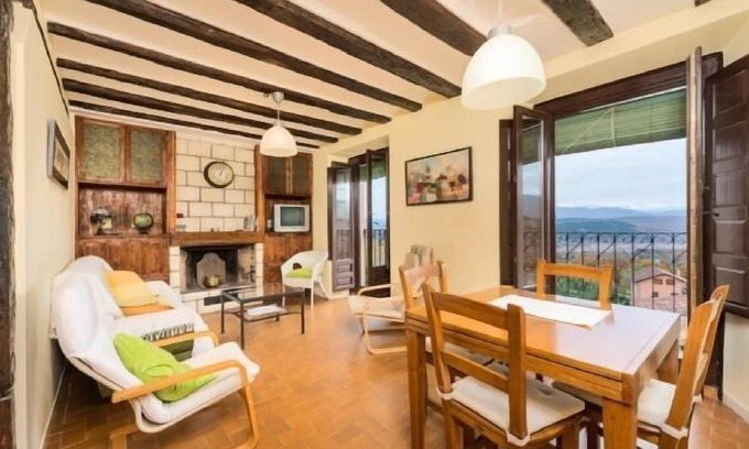 El Rasillo de Cameros Cottage | Elaya Apartments (A), for 6 people