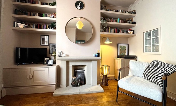 Bristol House | Elegant and Eclectic Home near Ashton Gate