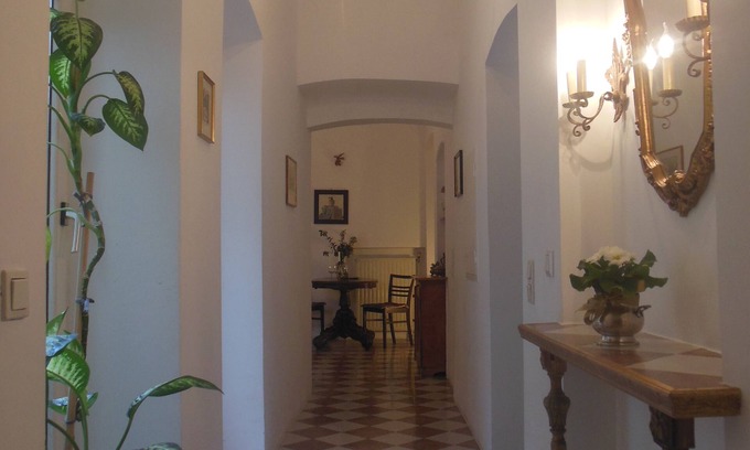 Josefstadt Apartment | Elegant apartment in a quiet and very central quarter