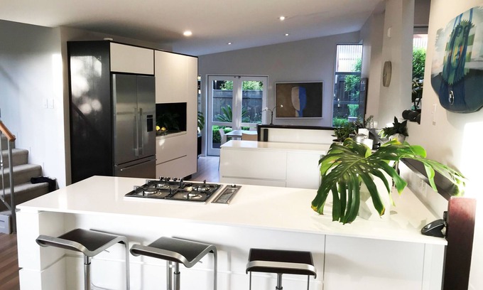 Greenlane - Ellerslie House | Elegant City Oasis in the Heart of Auckland