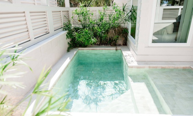 Fairhope Cottage | Elegant Cottage on the Bluff Downtown Fairhope (C)