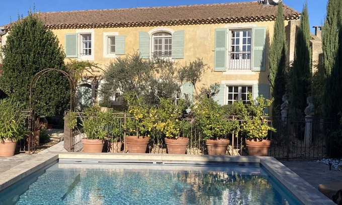Mouries House | Elegant Large Provençal House near Maussane-Les-Alpilles & St Rémy de Provence