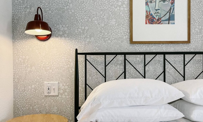 Abilene Condo | Elegant studio near downtown