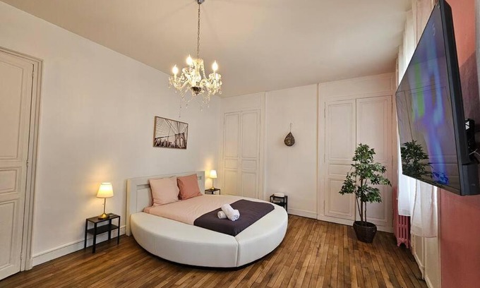Downtown Angers Apartment | Elegencia-T2 de charme-Hyper centre-Fibre