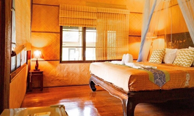 Saluang Hotel | Elephant Camp Maerim