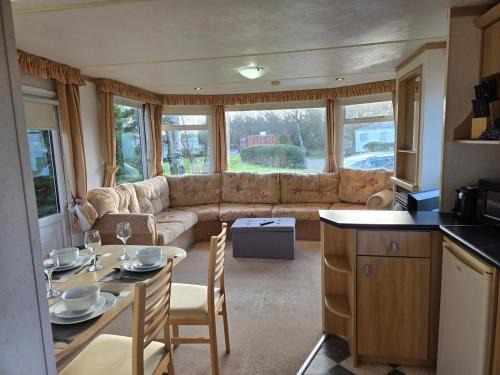 Wigton House | Elf Wood Lodge - Swimming Spa, Sky Sports, Tennis, Hadrian's Wall listing