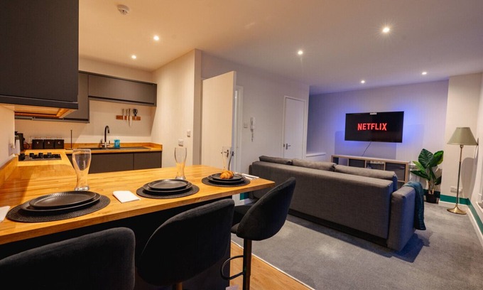 Castle Quarter Apartment | Elite City Centre Apartment