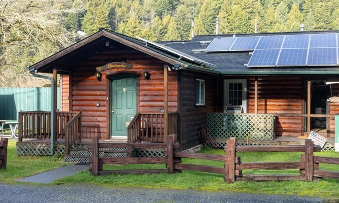 Orick House | Elk Meadow Cabins 7 Beachcomber Studio