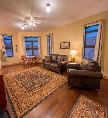 Elkader Hotel | Elkader Suites