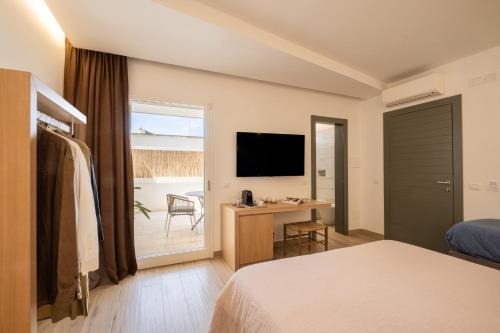 Santa Maria al Bagno House | Ella Stays