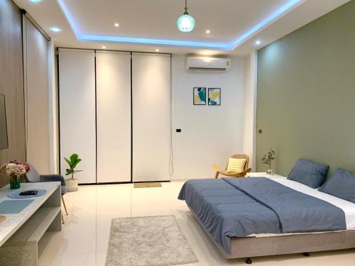 Ban Lo Long House | Ellie House Phuket Old Town