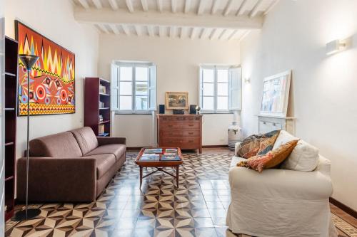 Lucca Historical Center Apartment | Eloisa Apartment - Affitti Brevi Italia