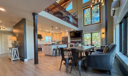 Miller Beach House | Elyon Hall