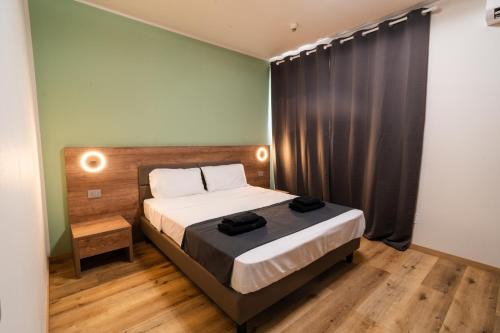 Trezzo sull'Adda Hotel | Elysium Self Check-In Rooms