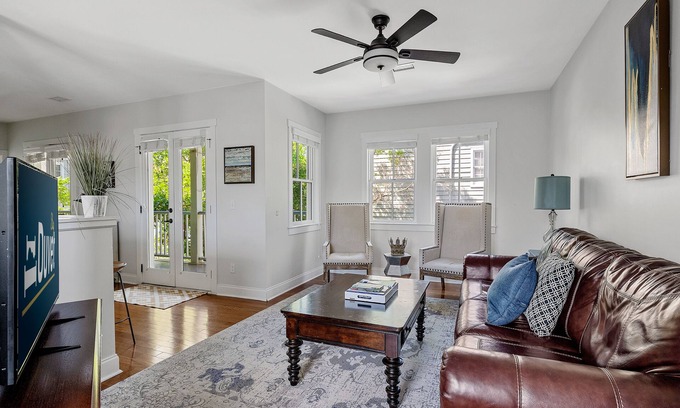 Radcliffeborough House | Emerald House | Perfect Location