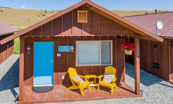 Emigrant Cabin | Emigrant Cabins #6 - Boutique Accommodations