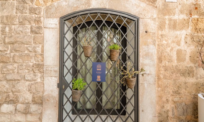 Old Town House | Emma - Cozy Residence